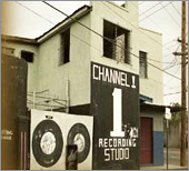 News reggae : Channel One endeuill