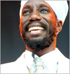 News reggae : Sizzla dmnage au Zimbabwe
