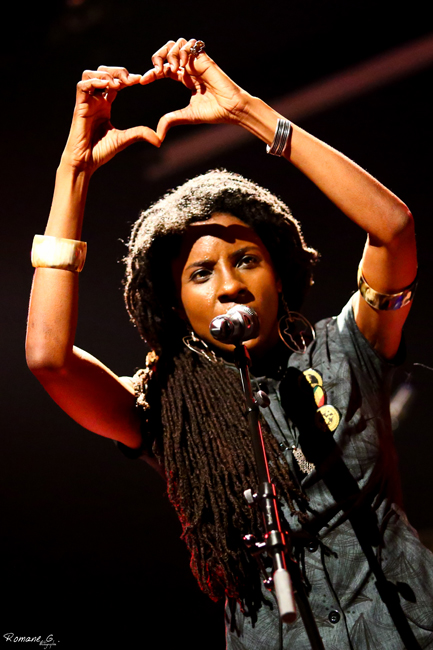 Jah9