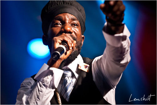 Sizzla