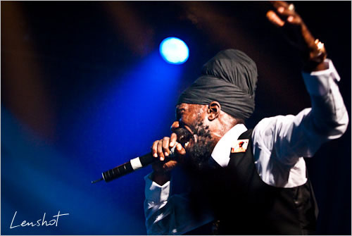 Sizzla