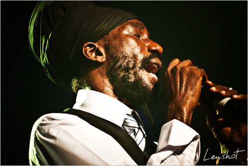 Sizzla